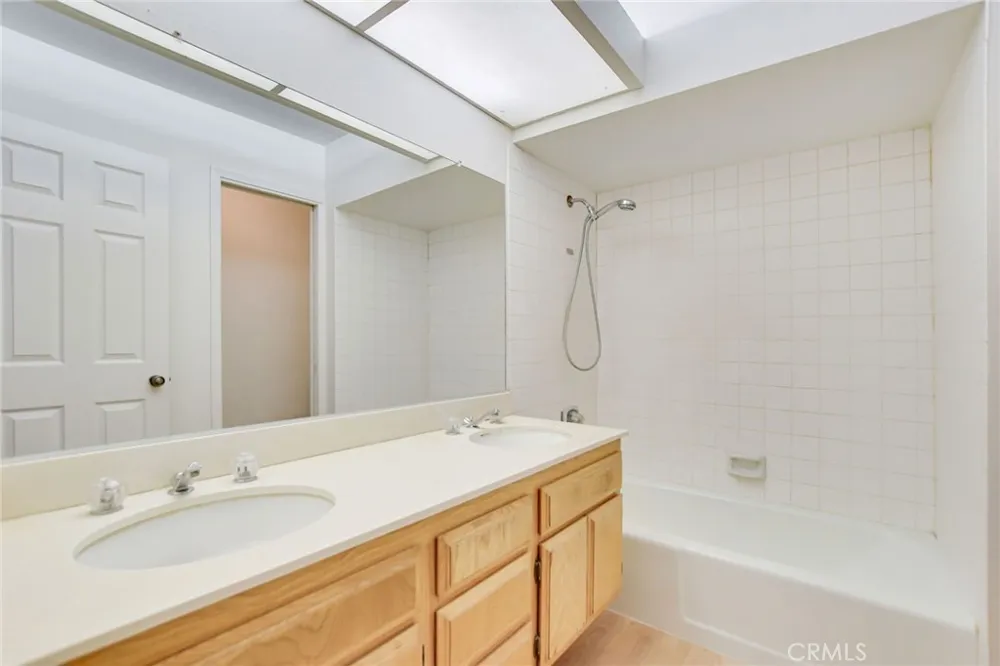 6074 Malachite Avenue Alta Loma, CA 91737