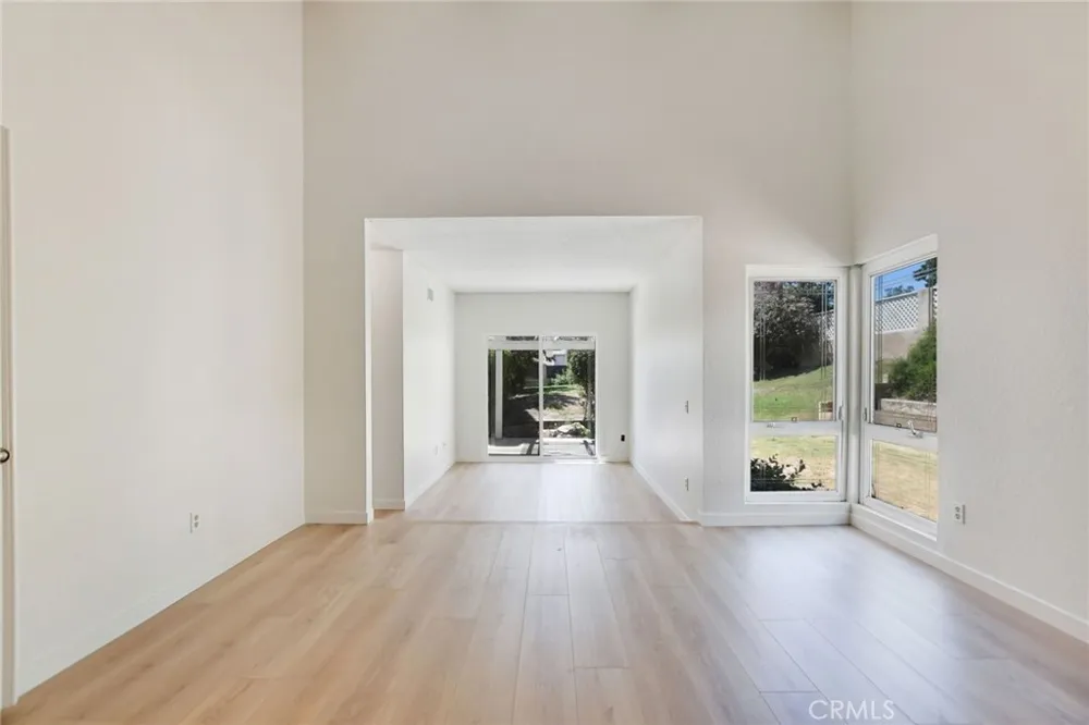 6074 Malachite Avenue Alta Loma, CA 91737