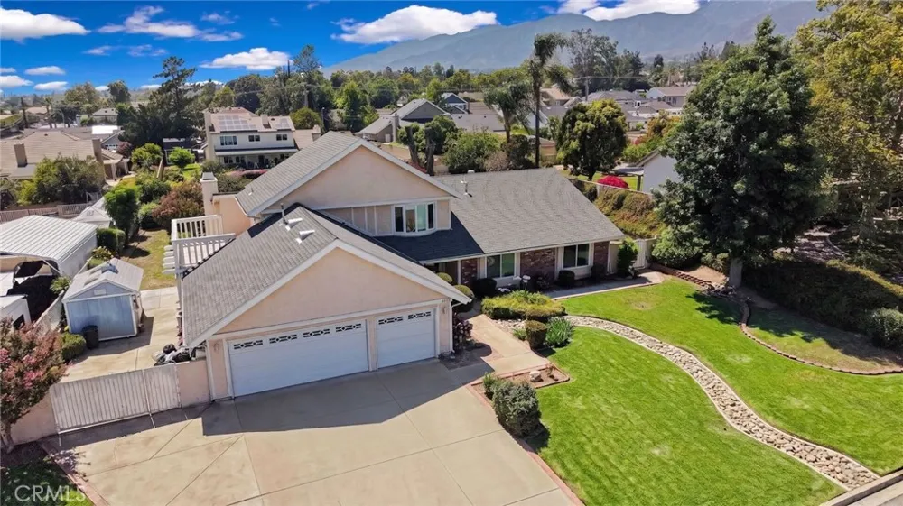 6074 Malachite Avenue Alta Loma, CA 91737