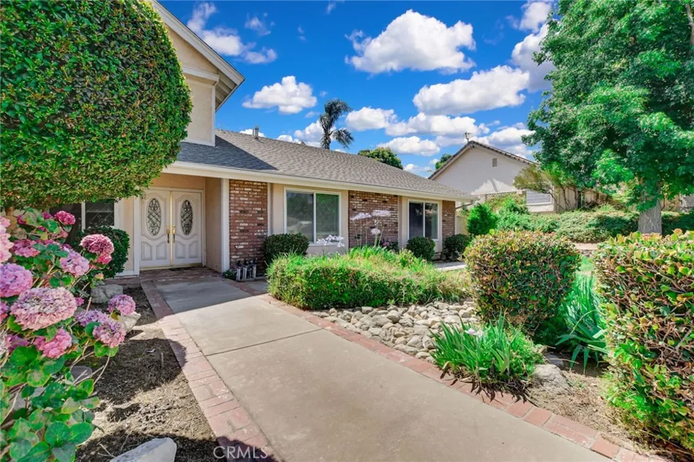 6074 Malachite Avenue Alta Loma, CA 91737