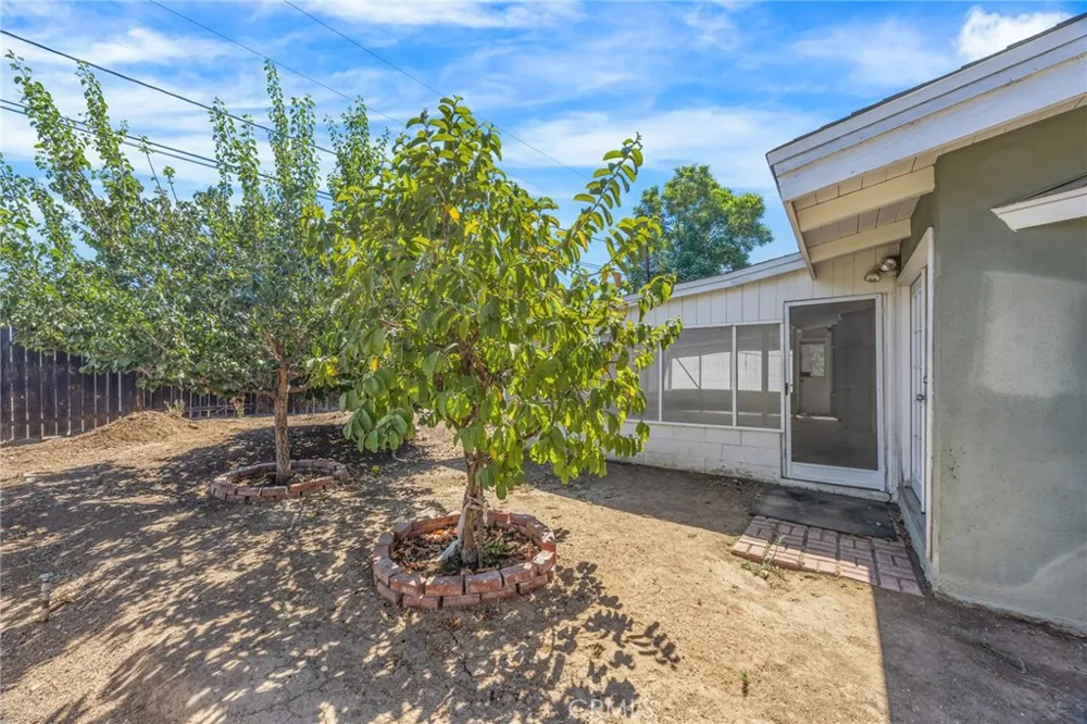 2943 Gertrude Riverside, CA 92506