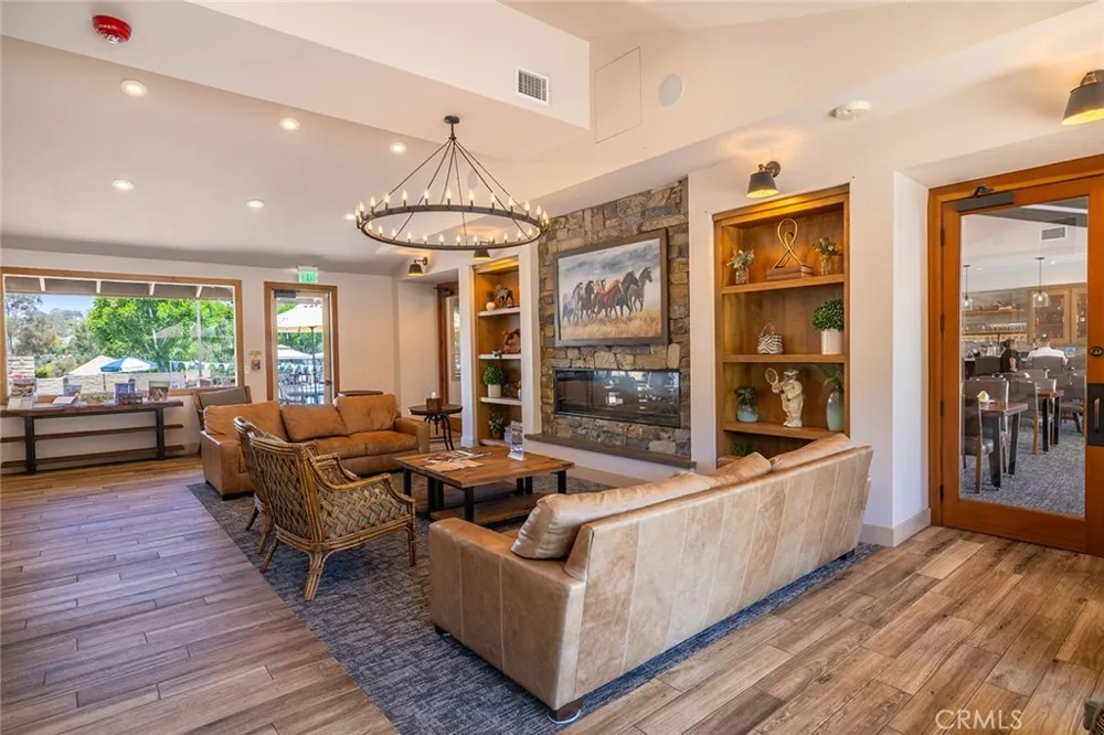 24891 Buckskin Drive Laguna Hills, CA 92653
