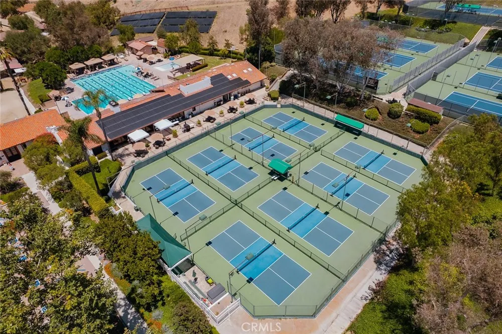 24891 Buckskin Drive Laguna Hills, CA 92653