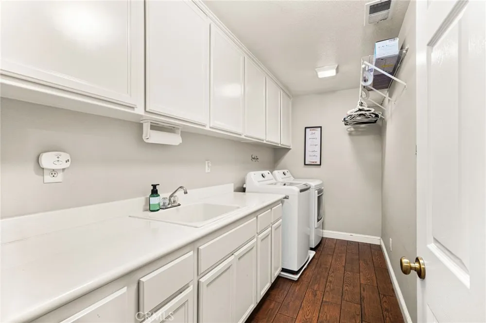 11880 Asti Drive Rancho Cucamonga, CA 91701