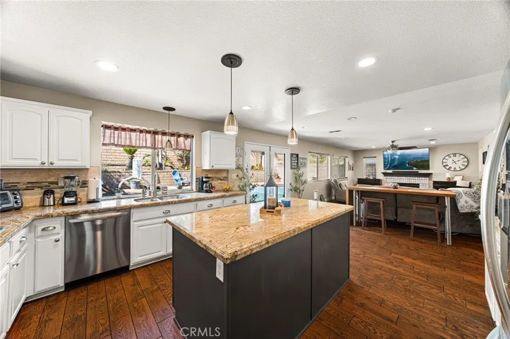 11880 Asti Drive Rancho Cucamonga, CA 91701
