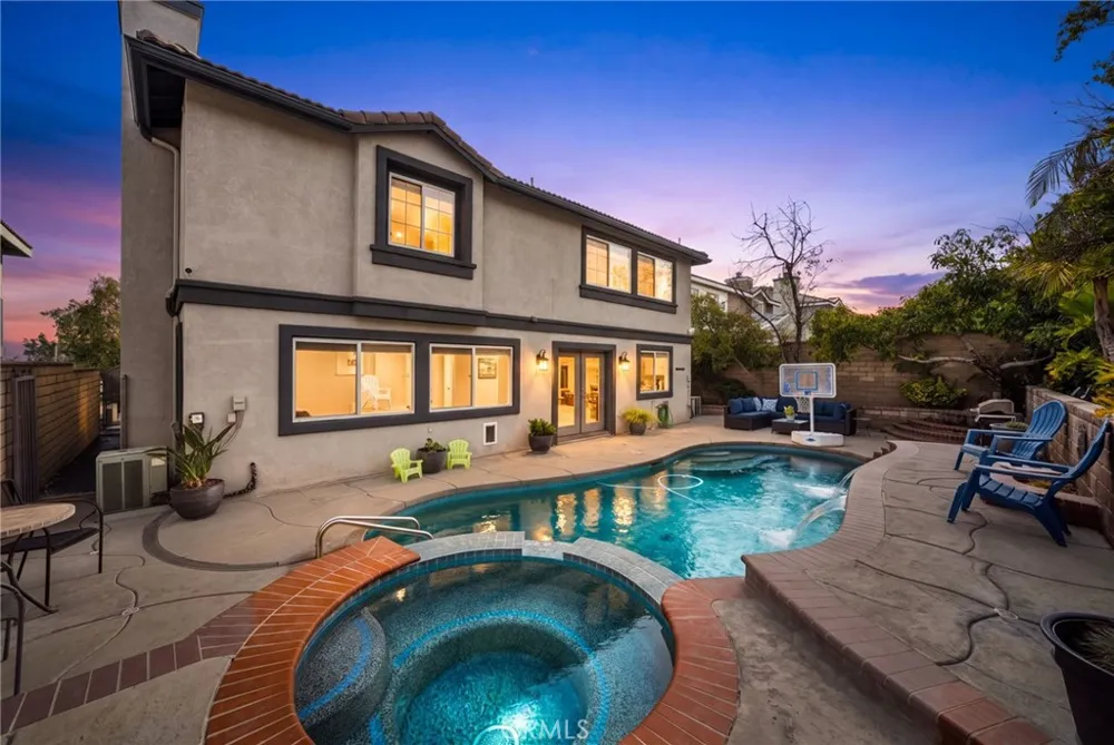 11880 Asti Drive Rancho Cucamonga, CA 91701