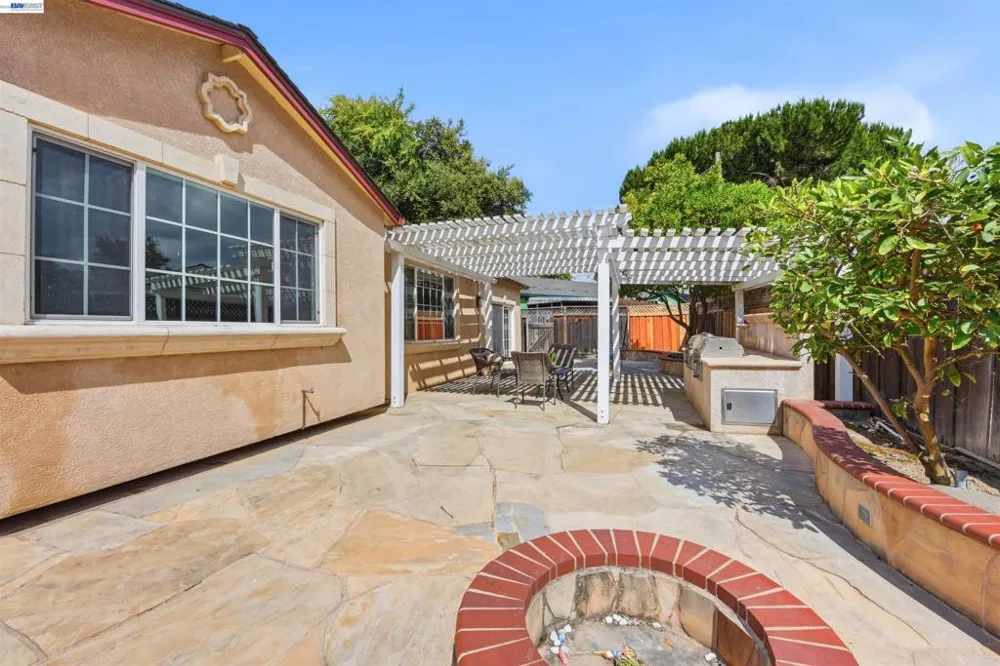 37658 Canterbury St Fremont, CA 94536