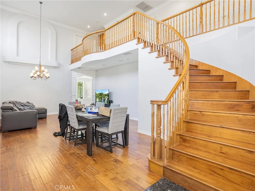20316 Wynfreed Lane Porter Ranch, CA 91326