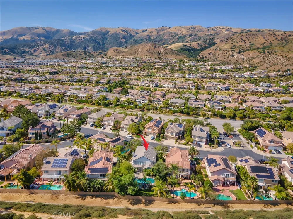 20316 Wynfreed Lane Porter Ranch, CA 91326