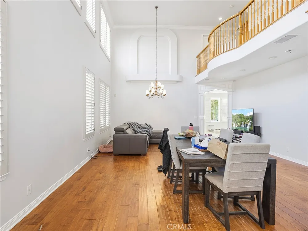 20316 Wynfreed Lane Porter Ranch, CA 91326