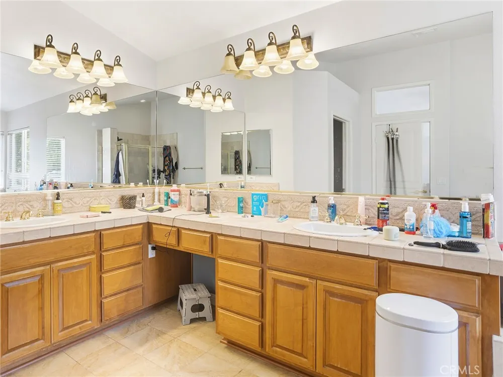 20316 Wynfreed Lane Porter Ranch, CA 91326