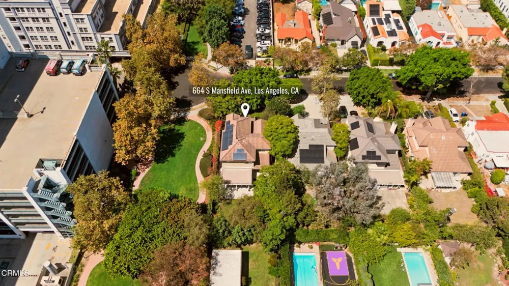 664 S Mansfield Avenue Los Angeles, CA 90036