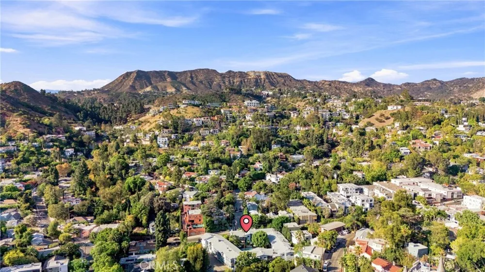 6400 Primrose #21 Los Angeles, CA 90068
