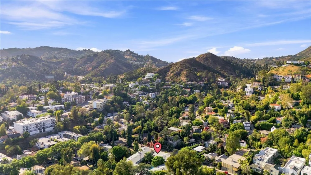 6400 Primrose #21 Los Angeles, CA 90068