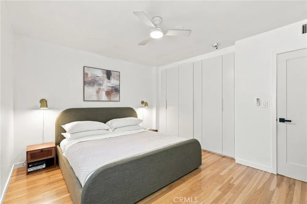 6400 Primrose #21 Los Angeles, CA 90068