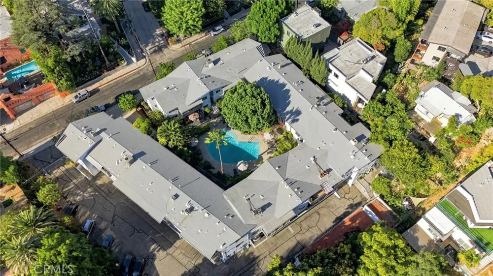 6400 Primrose #21 Los Angeles, CA 90068