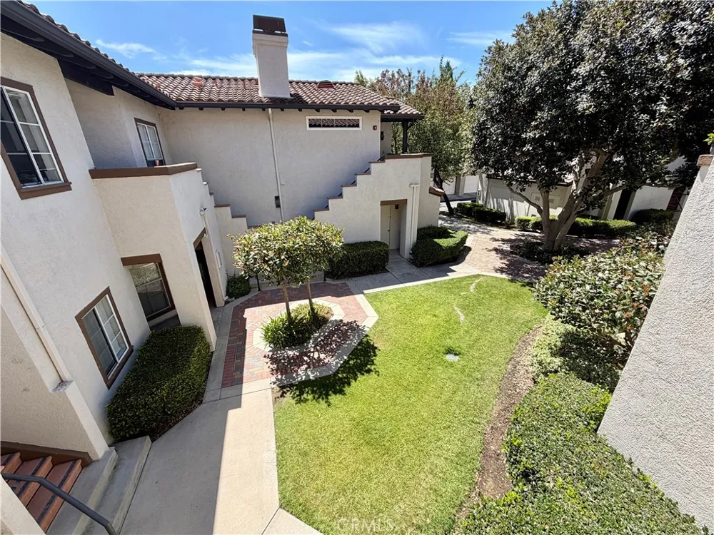 55 Via Pausa Rancho Santa Margarita, CA 92688