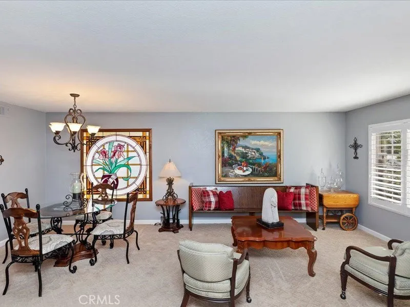 825 Derby Corona, CA 92882