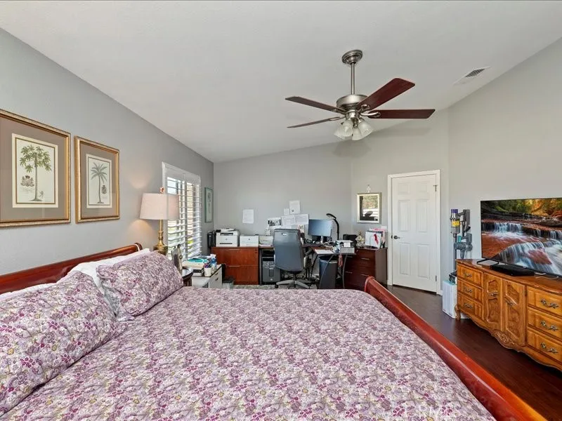 825 Derby Corona, CA 92882