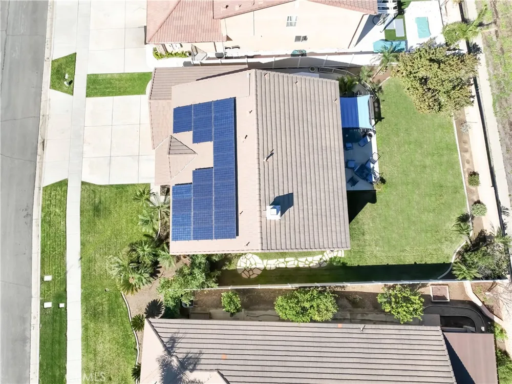 825 Derby Corona, CA 92882