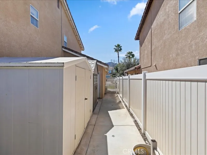 825 Derby Corona, CA 92882