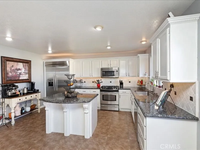 825 Derby Corona, CA 92882