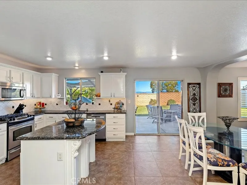 825 Derby Corona, CA 92882