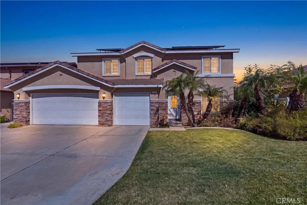825 Derby Corona, CA 92882