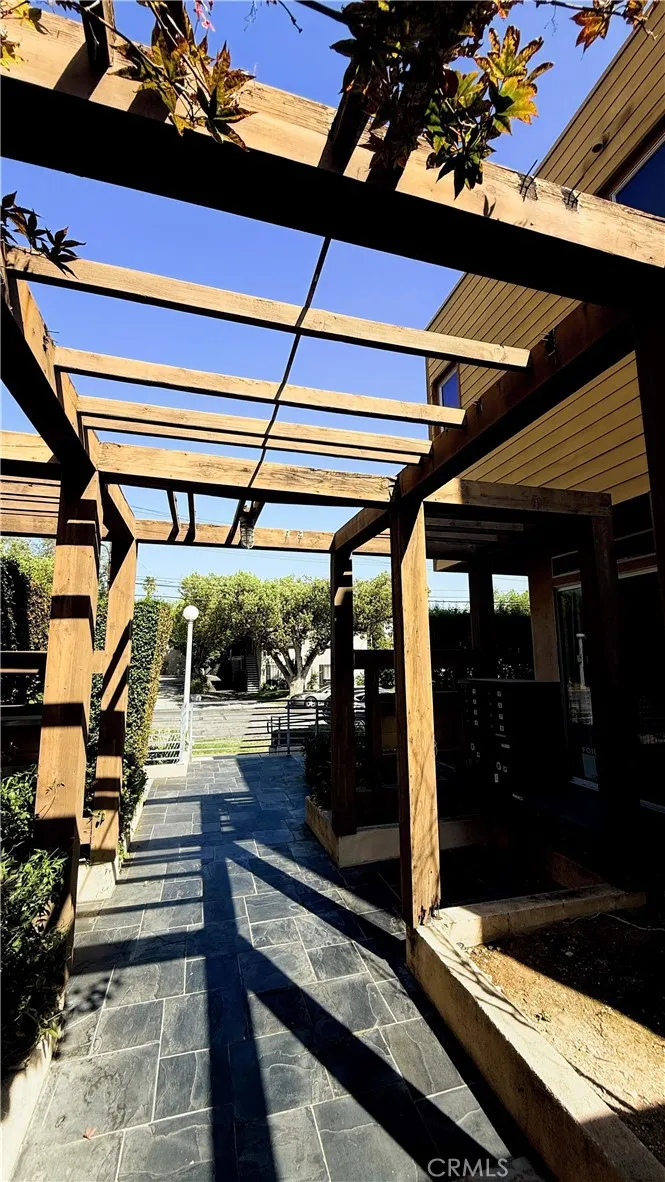 41 Oak Avenue #1 Pasadena, CA 91107
