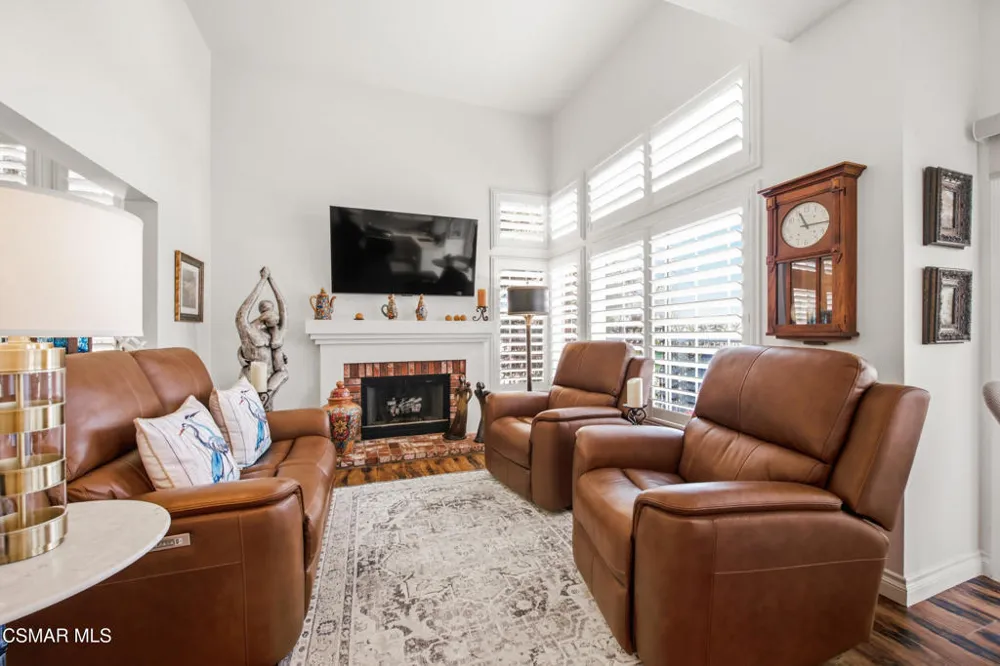1164 Amberton Lane Newbury Park, CA 91320
