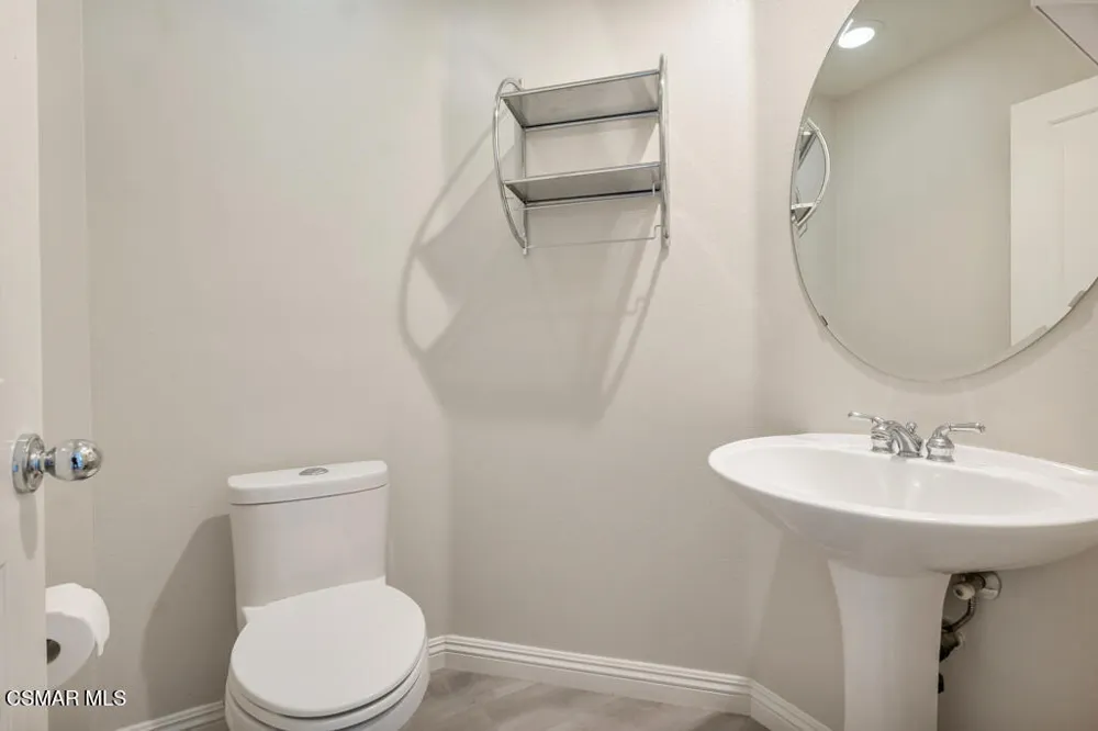3101 La Casa Court Thousand Oaks, CA 91362