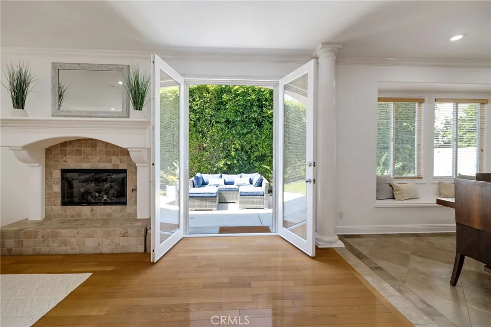 2115 Pullman Lane #B Redondo Beach, CA 90278