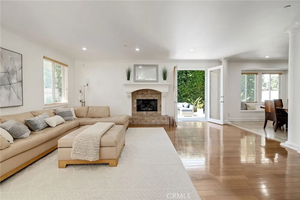 2115 Pullman Lane #B Redondo Beach, CA 90278