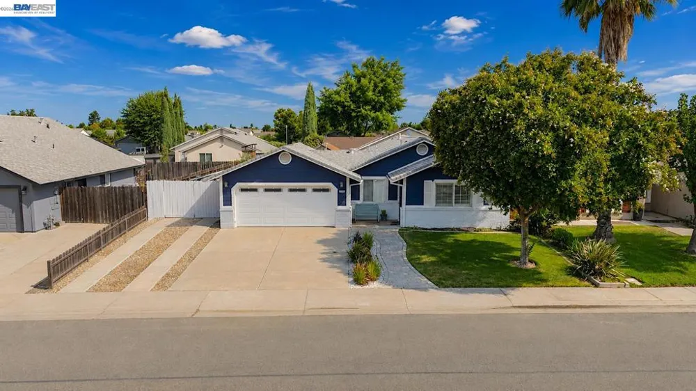 771 Twin Hills Dr Galt, CA 95632