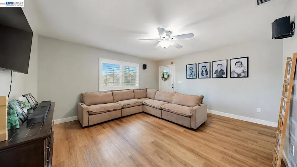 771 Twin Hills Dr Galt, CA 95632