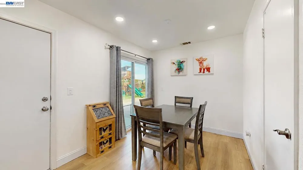 771 Twin Hills Dr Galt, CA 95632