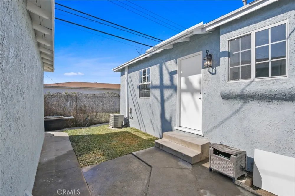 8408 Cleta Downey, CA 90241