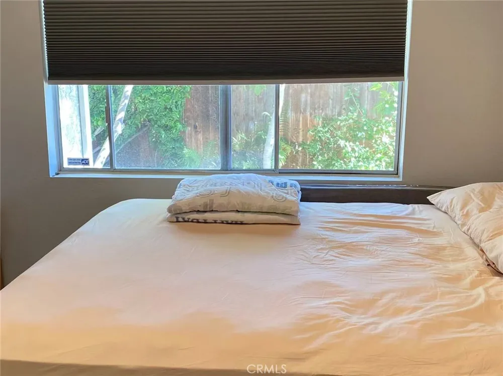 2 Redhawk Irvine, CA 92604