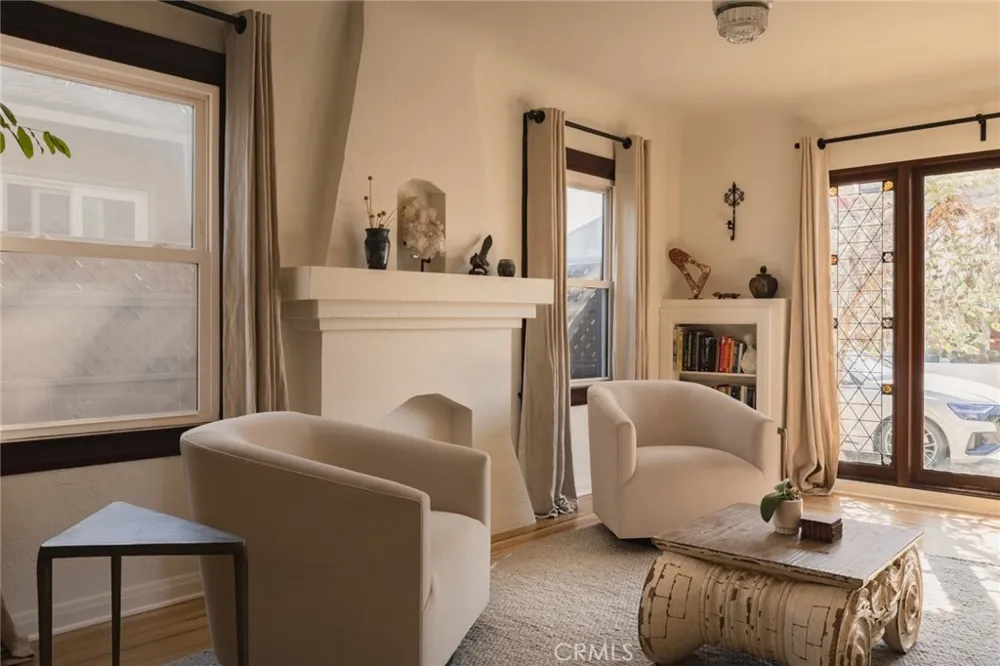 270 Campo Long Beach, CA 90803