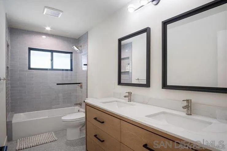 4905 EL ARCO IRIS Rancho Santa Fe, CA 92067