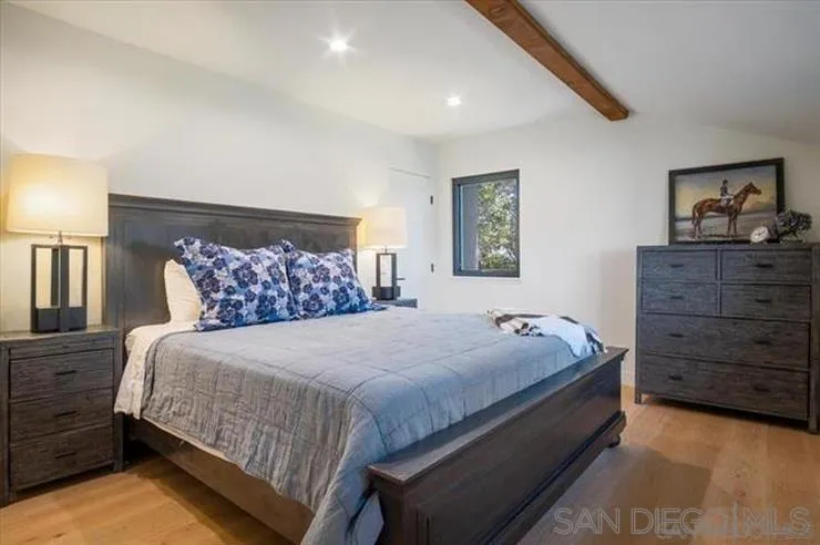 4905 EL ARCO IRIS Rancho Santa Fe, CA 92067