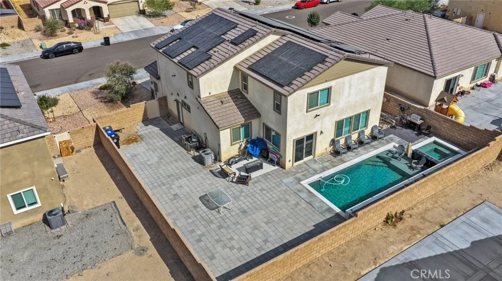 15742 Lorretta Victorville, CA 92394