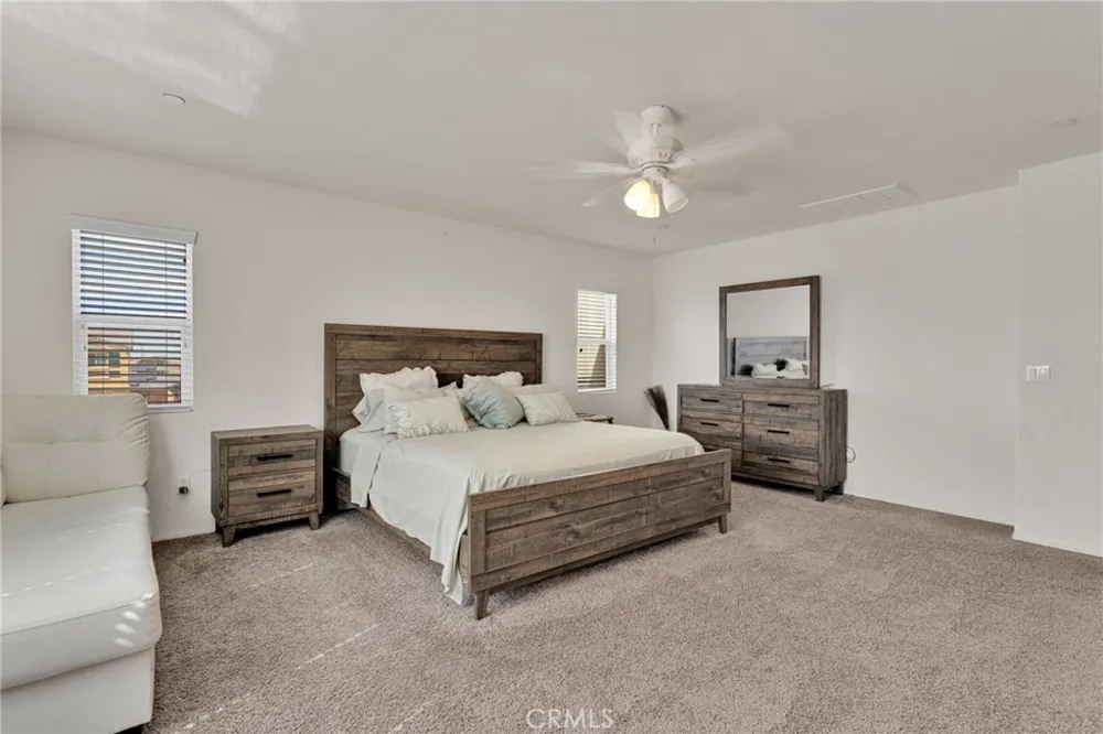 15742 Lorretta Victorville, CA 92394