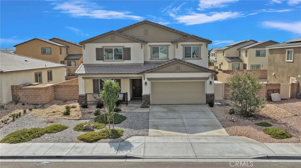 15742 Lorretta Victorville, CA 92394
