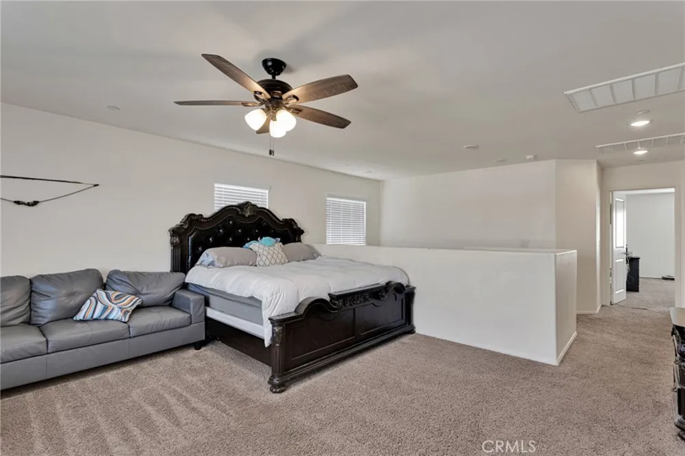 15742 Lorretta Victorville, CA 92394