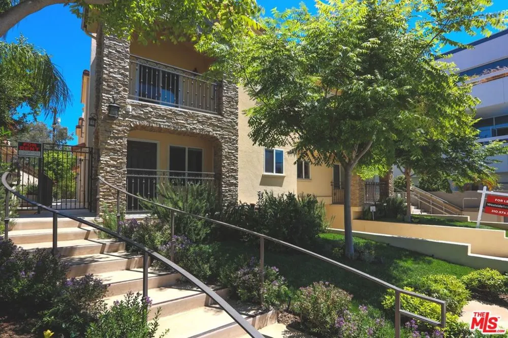 1171 Franklin Street #102 Santa Monica, CA 90403