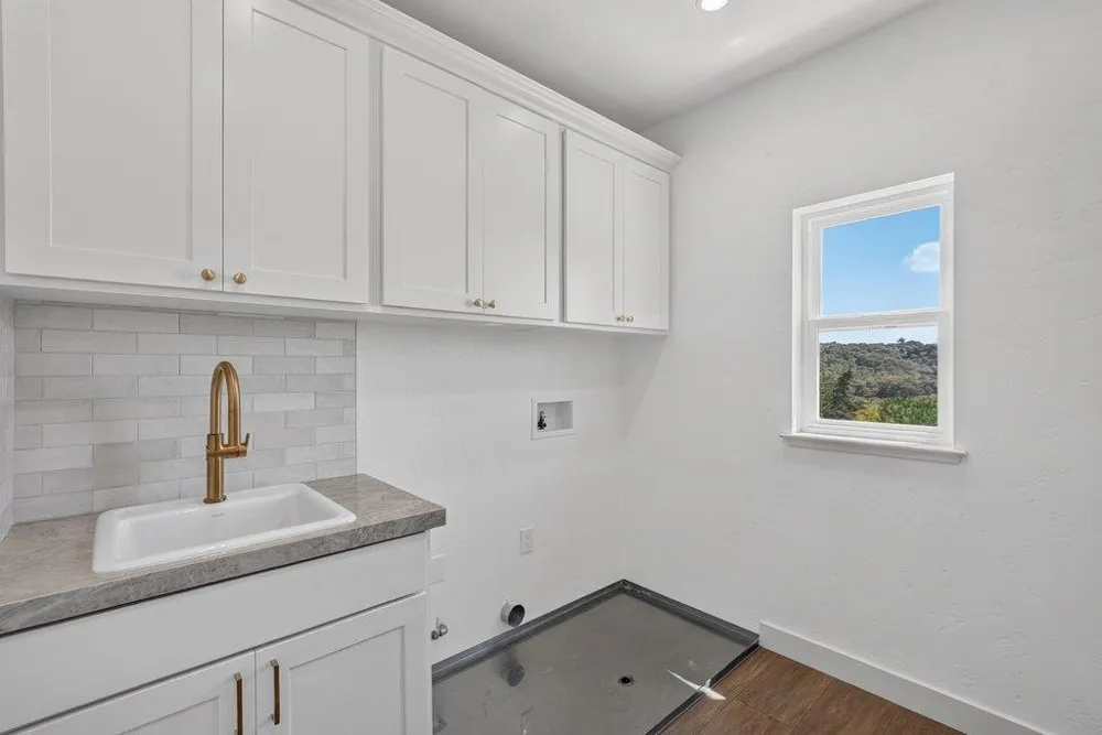 14020 Tres Ninas Court Watsonville, CA 95076