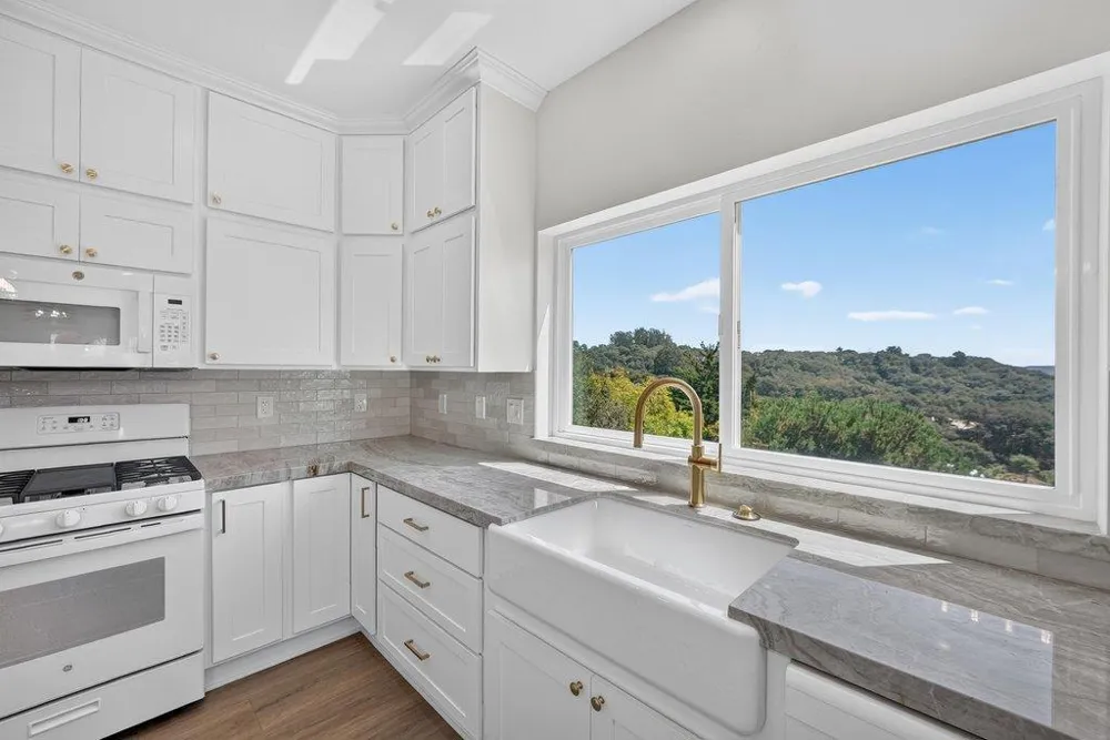 14020 Tres Ninas Court Watsonville, CA 95076