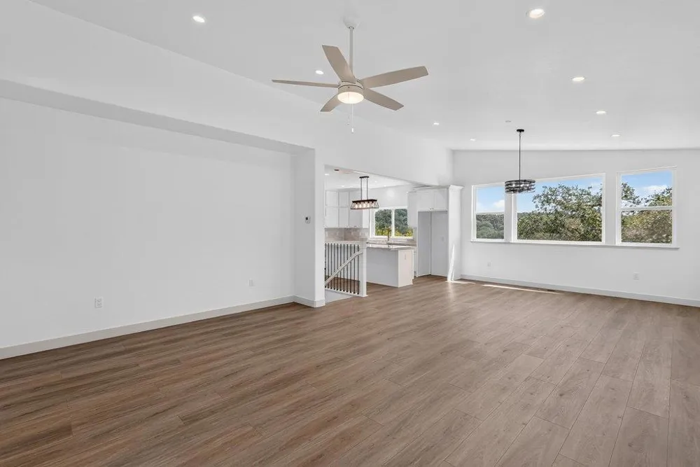 14020 Tres Ninas Court Watsonville, CA 95076