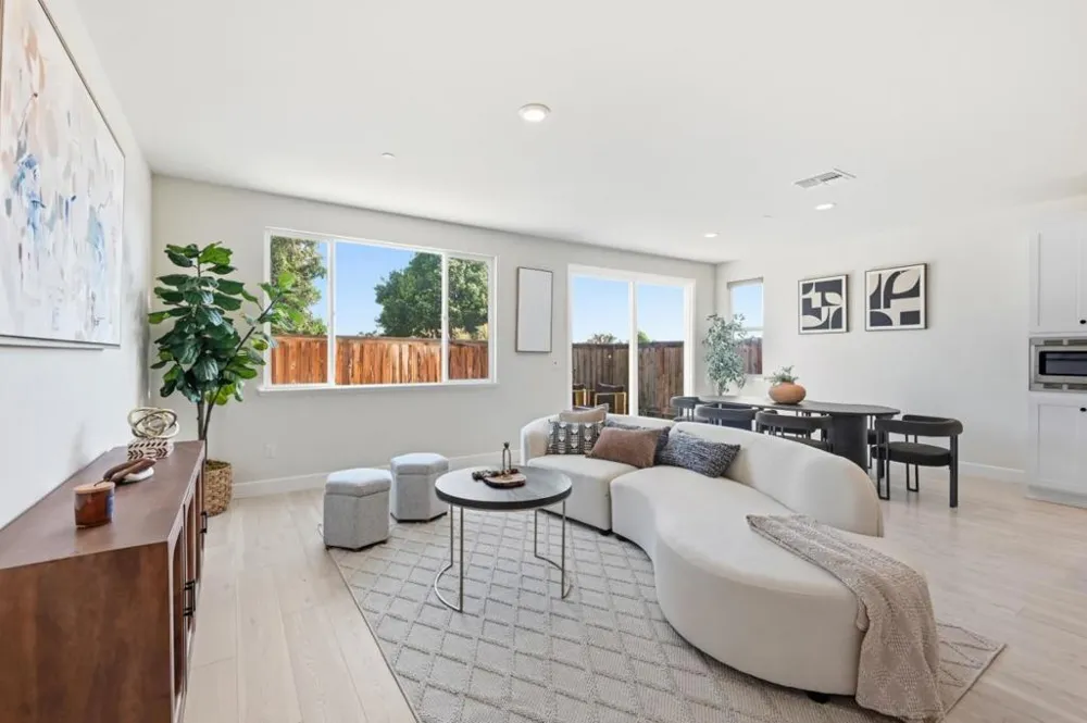 1652 Wonderland Way Way Hayward, CA 94545